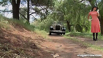 Bonnie i Clyde wracają w wyraźnej scenie trójkąta, reżyserowanej przez znanego reżysera