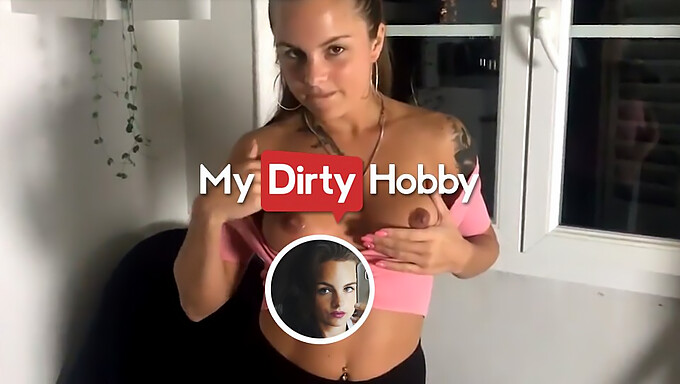 Arya LaRocas kinky træk: Ridning af naboens pik - MyDirtyHobby