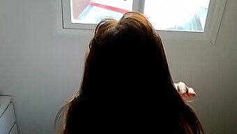 Spansk Par Nyder Hotwife Og Voyeur Oplevelser I Hjemmelavet Video