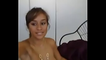 Solo Masturbation On Webcam