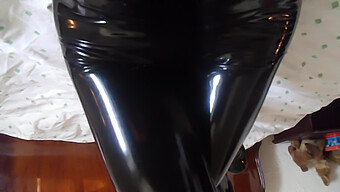 Mobile Masturbation With Latex Gloves On